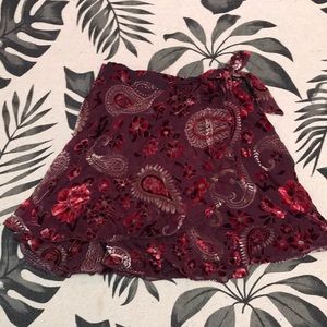 Francesca’s Boho Chic Floral Felt Mini Skirt
